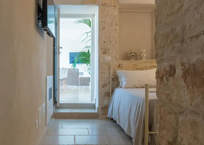 Вилла Tenuta Traghetto Остуни