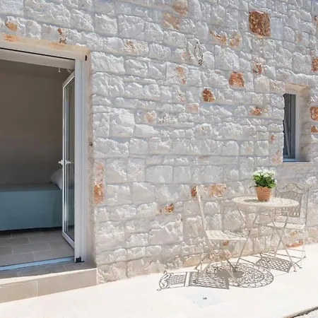 Tenuta Traghetto *