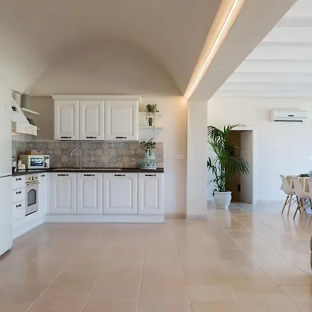 Tenuta Traghetto Ostuni