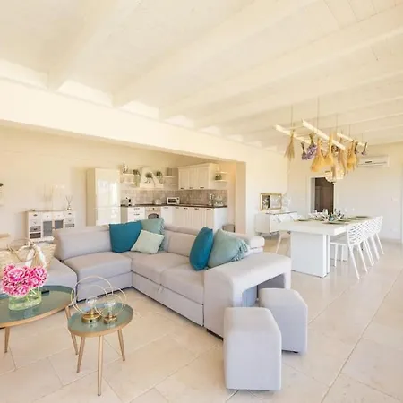 Vila Tenuta Traghetto *